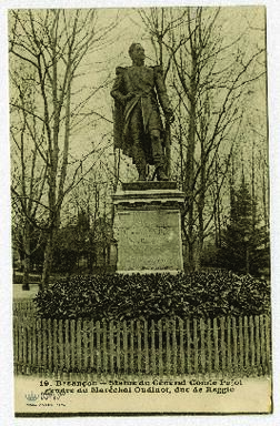 "19. Benançon - Statue de General Comte Pajol, gendre du Marechal Oudinot, duc de reggio"
