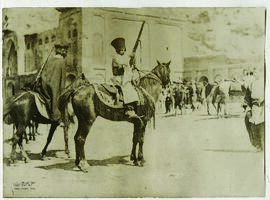 "1344 Aus Persien. Elfjähriger Spross aus der Häutlingsfamilie der Kelluren, der trotz seine...