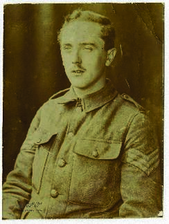 Retrato de busto del sargento Edwin Boardman