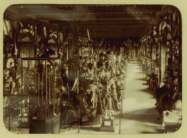 Interior de la Armería